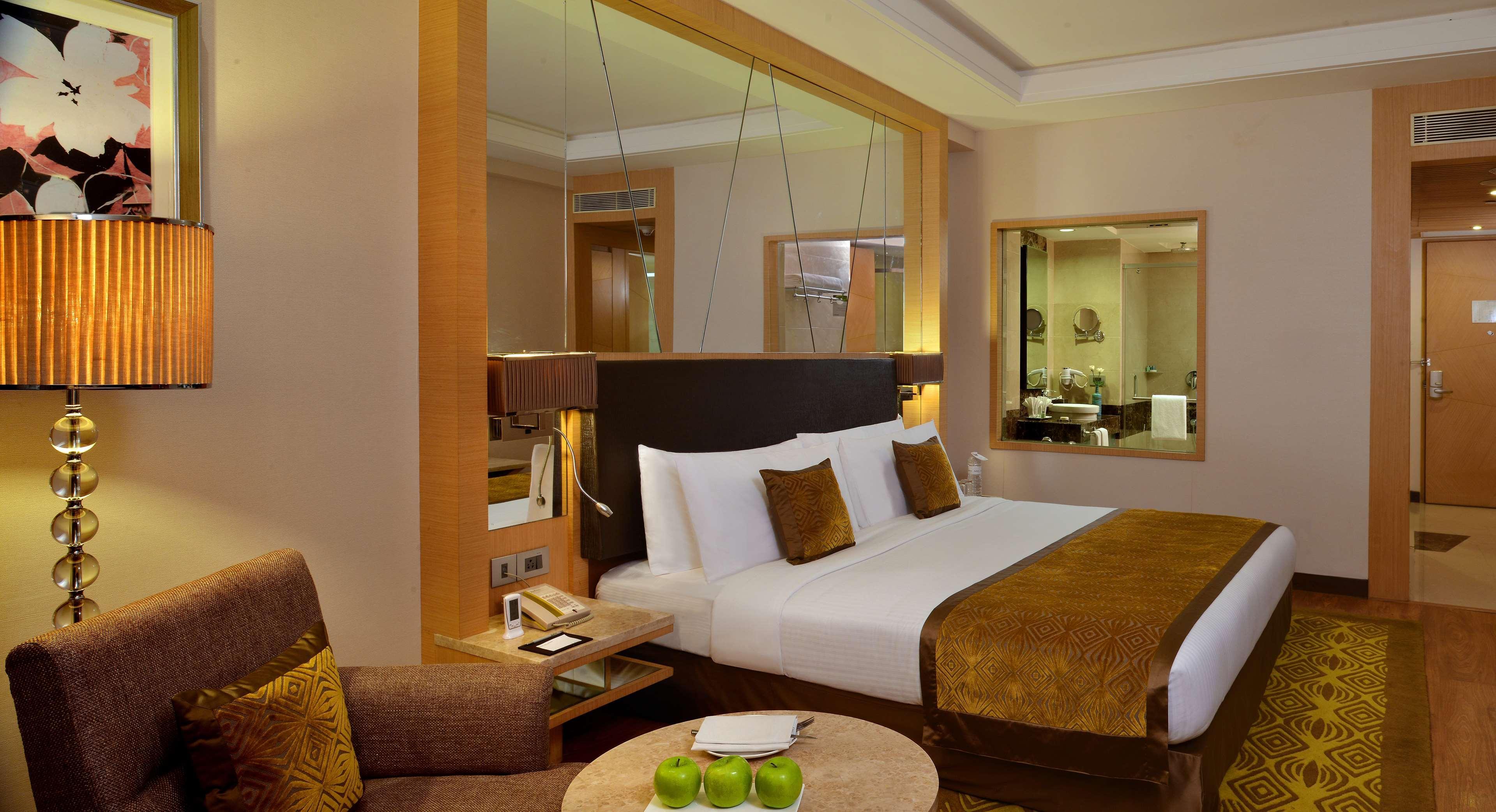 Radisson Resort & Spa Kandla Gandhidham Luaran gambar