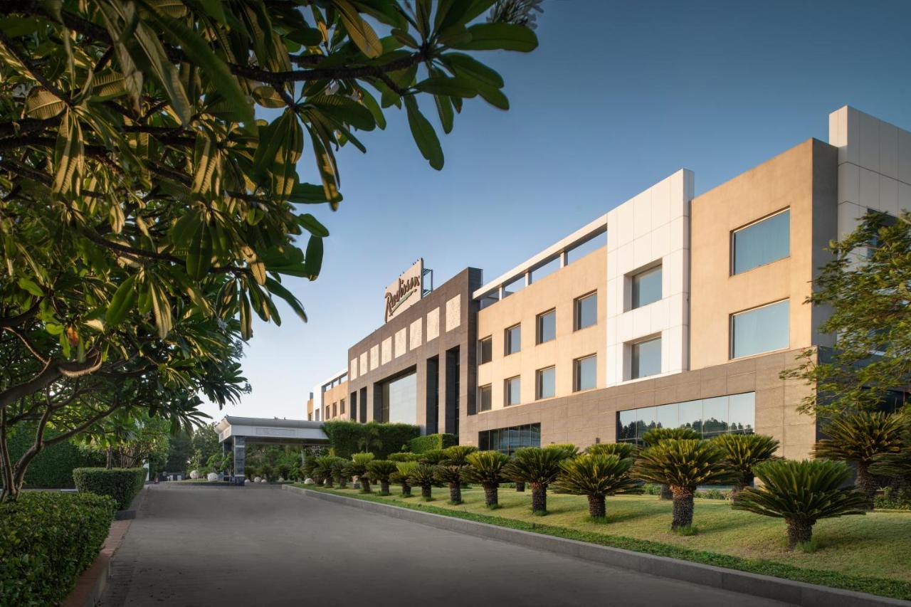 Radisson Resort & Spa Kandla Gandhidham Luaran gambar