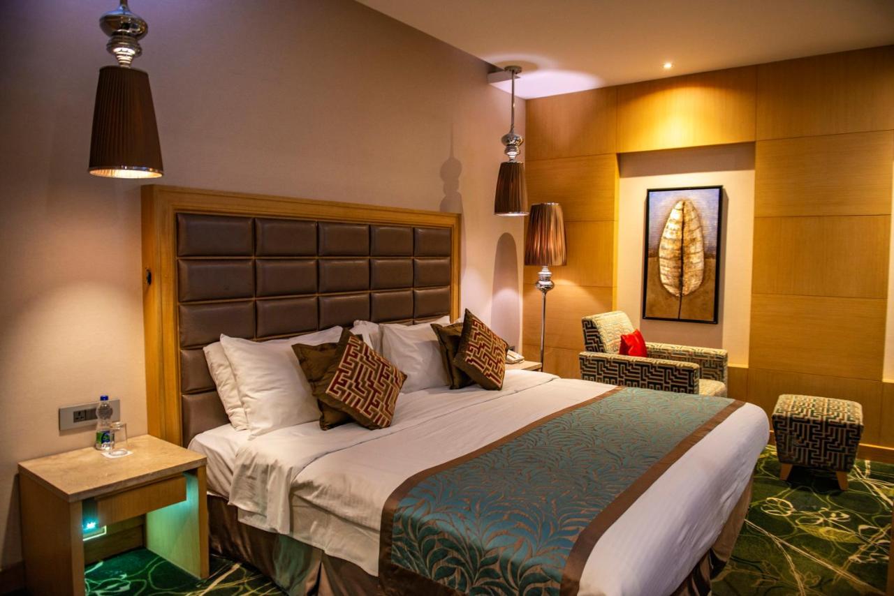 Radisson Resort & Spa Kandla Gandhidham Luaran gambar